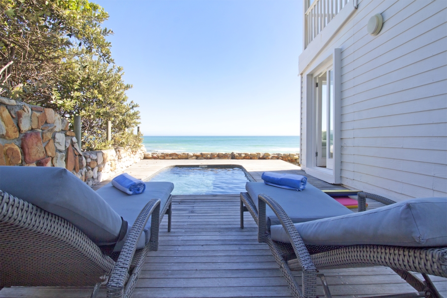 5 Bedroom Property for Sale in Misty Cliffs Western Cape